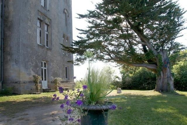 Bed and Breakfast Chateau Fauchey Cadillac Exteriér fotografie